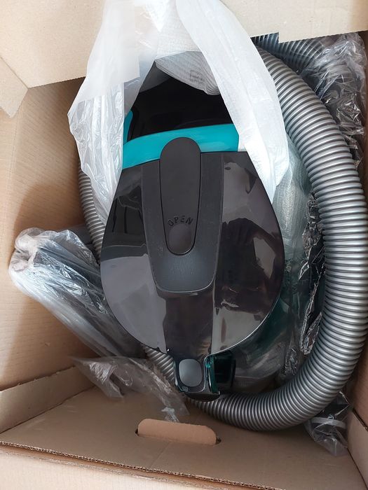 Продам пылесос новый