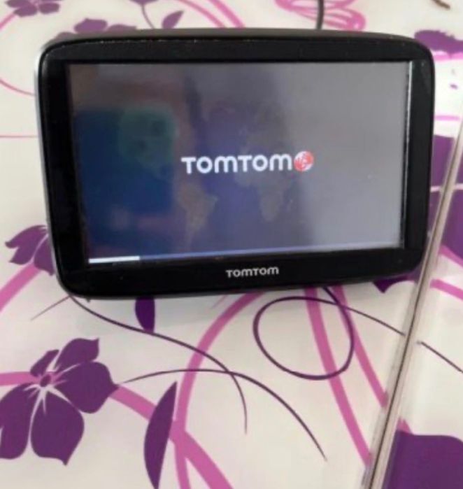 Навигация Tomtom