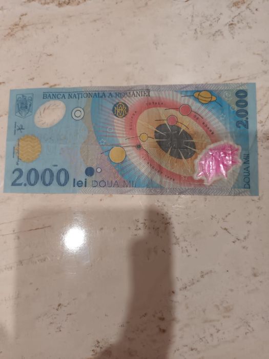 Bancnota 2000 lei