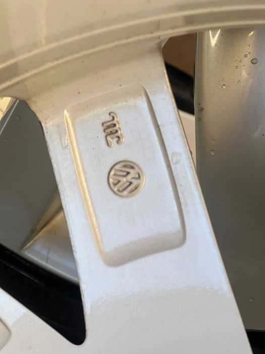 5х112 17 Джанти VW Golf Caddy Touran 5x112 Голф Кади Тоуран Оригинални