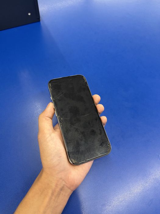 Iphone 16 pro 256гб