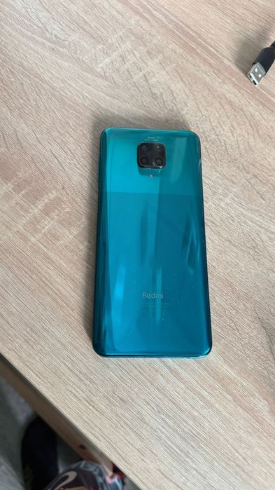 Обменяю 2 телефон redmi