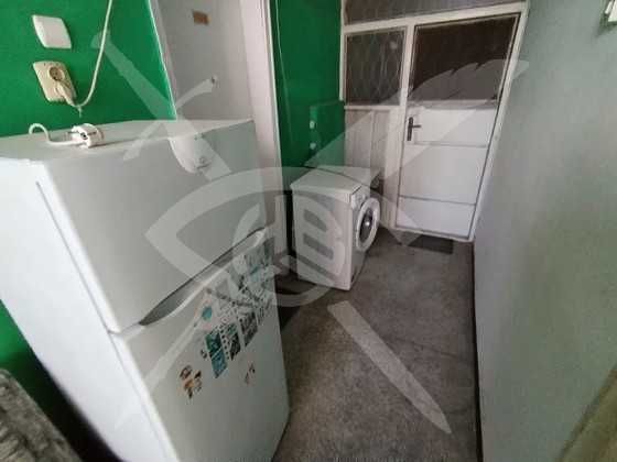 Двустаен апартамент - Колхозен пазар - 14366