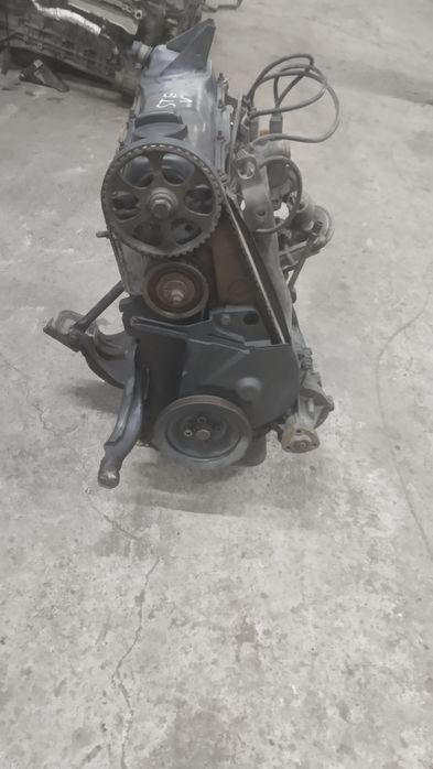 Двигатель Ауди 2.0 литра  паук