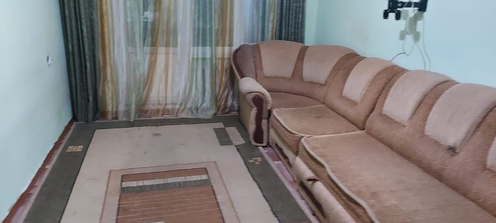 Продам Диван 2+1