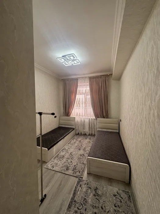 Сергели. 3/4/9 70 м². Курувчилар дахаси продаётся квартира