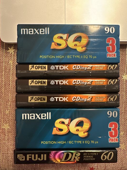 10 casete audio sigilate Maxell / TDK / Fuji
