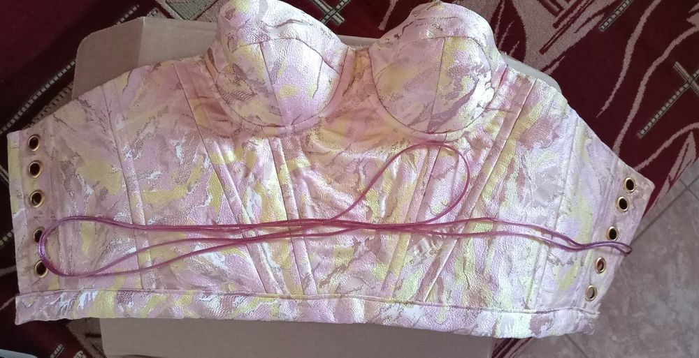 Corset nou cu șnur mărime S