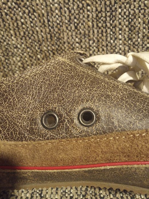 Încălțăminte din piele