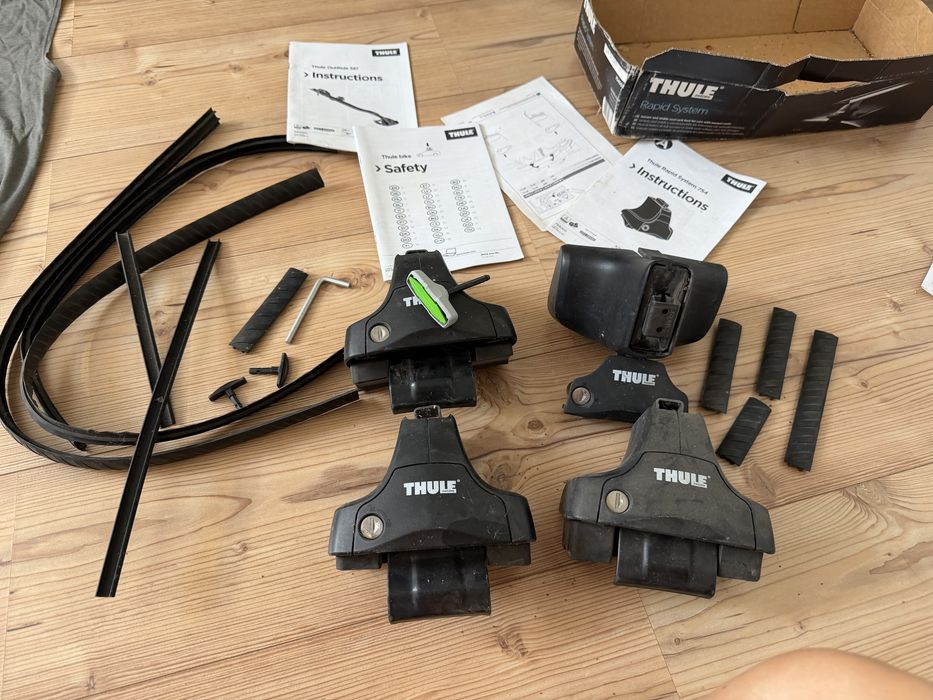 Vând Thule Evo Flush Rail 710600 + Kit 1792