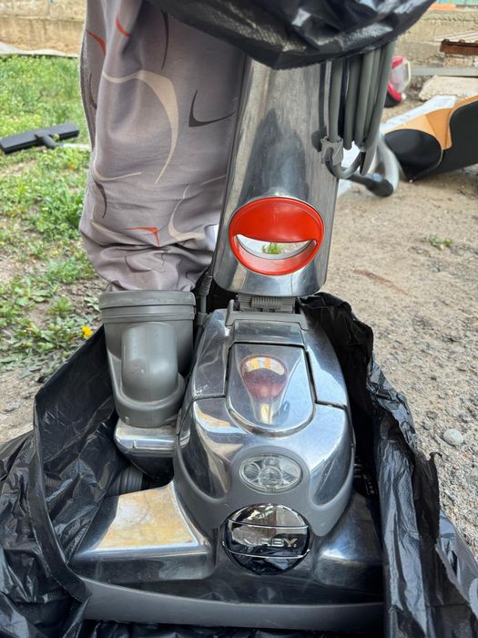 Продам пылисос кирби