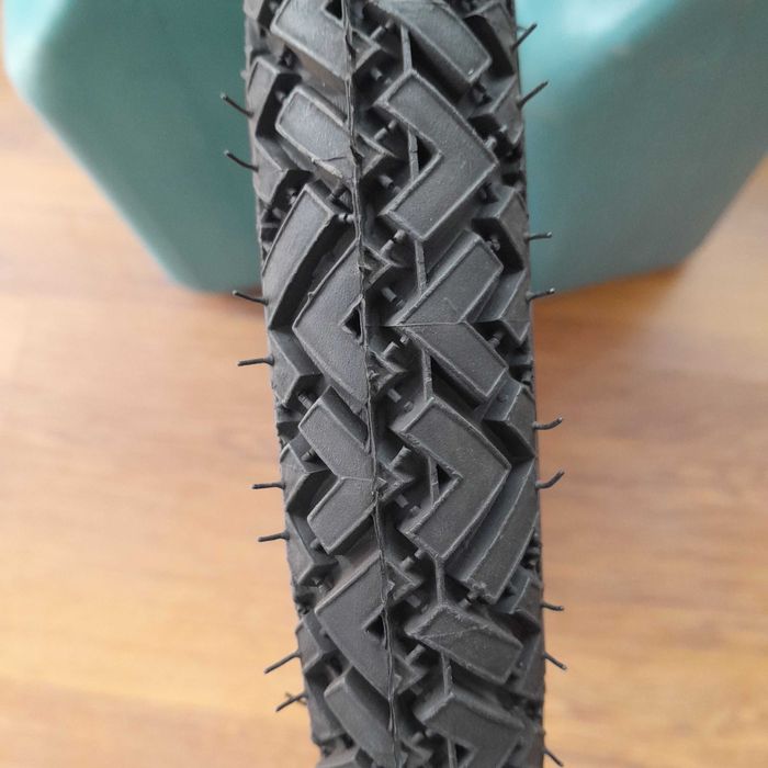 Външна гума 2 1/4 - 14 pirelli