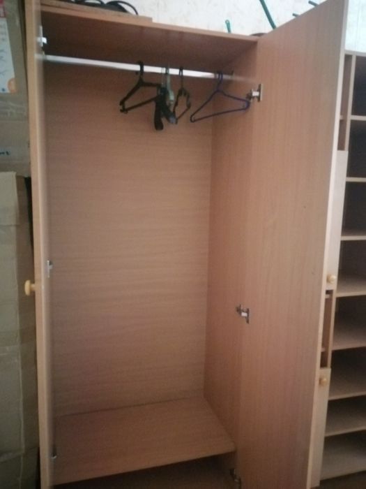 Шкаф для одежды.