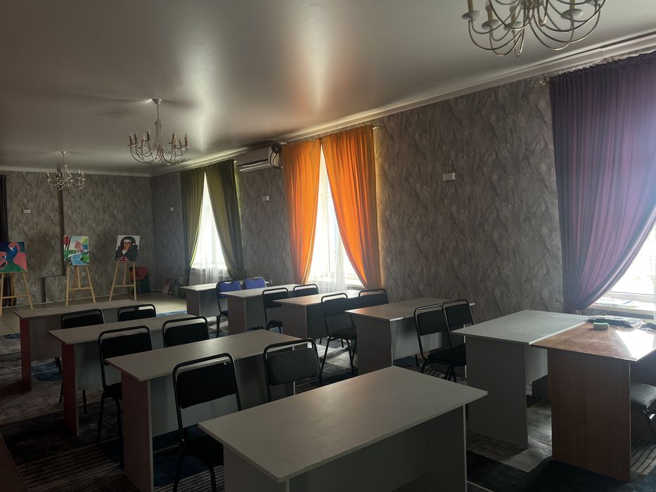 Продам школьные парты