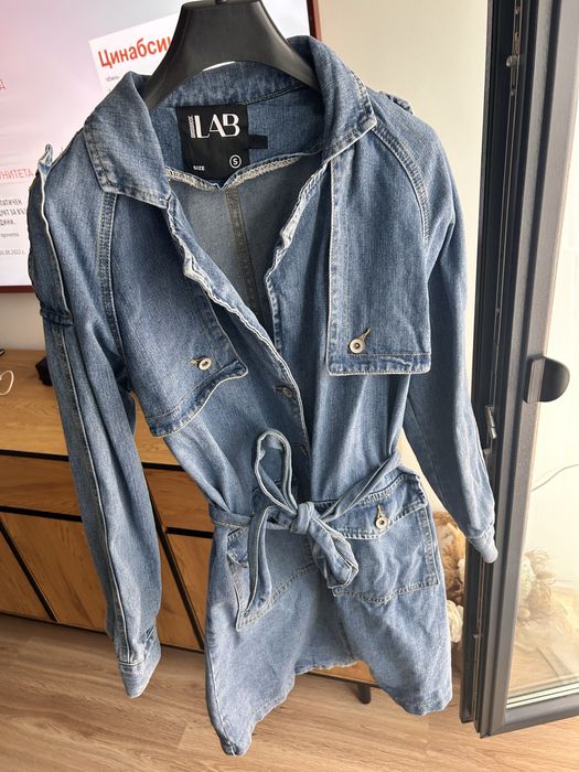 Ново дълго дънково яке на Аnswear