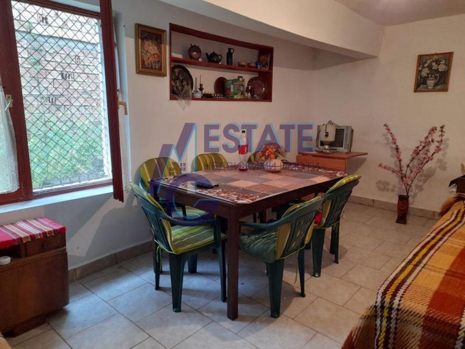 Продава се Къща в с. Батулия, Област София-област - 70 кв.м за 212 €/кв.м - Снимка #9