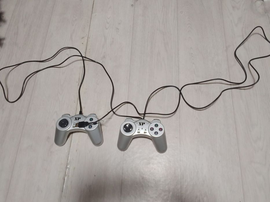 Продам джойстики для игрогово клуба