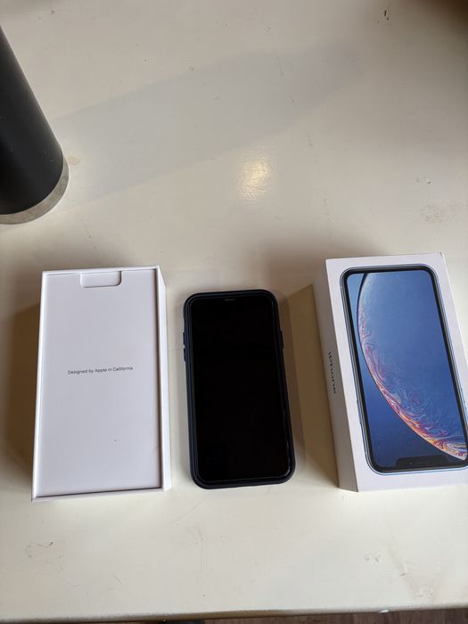 iPhon XR в идеальном состоянии