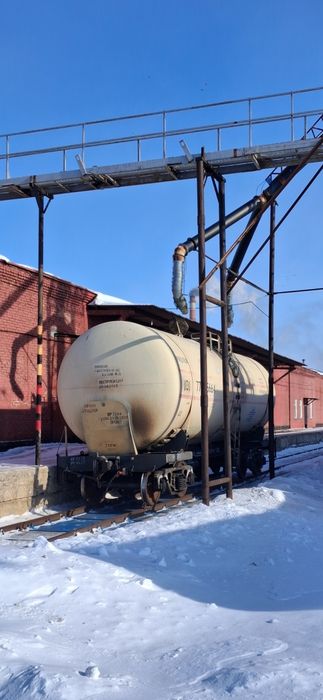 Подсолнечное масло 90 тонн.