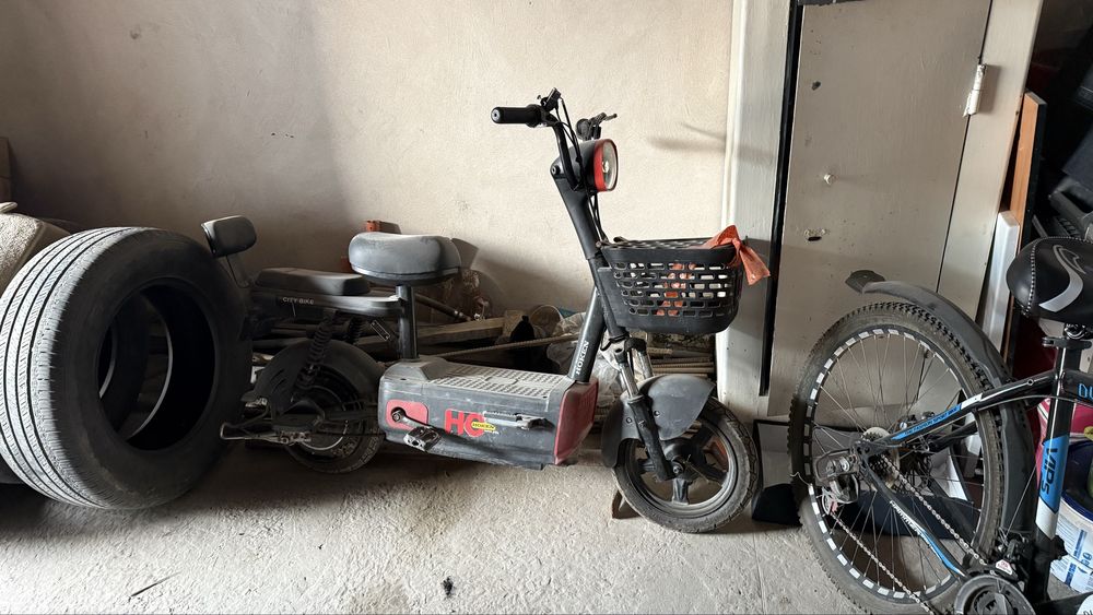 мопед сатылады.