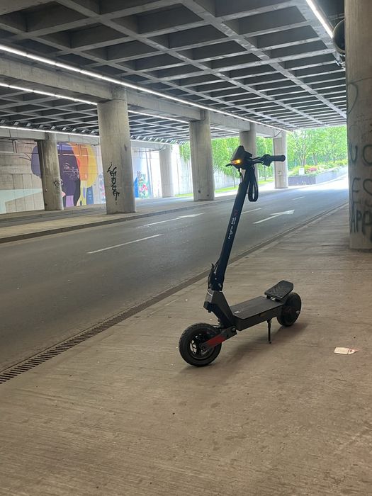 Vand trotineta myria my7061 in stare buna