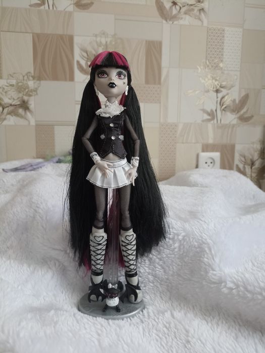 Monster high Монстер хай Дракулаура рил драмма