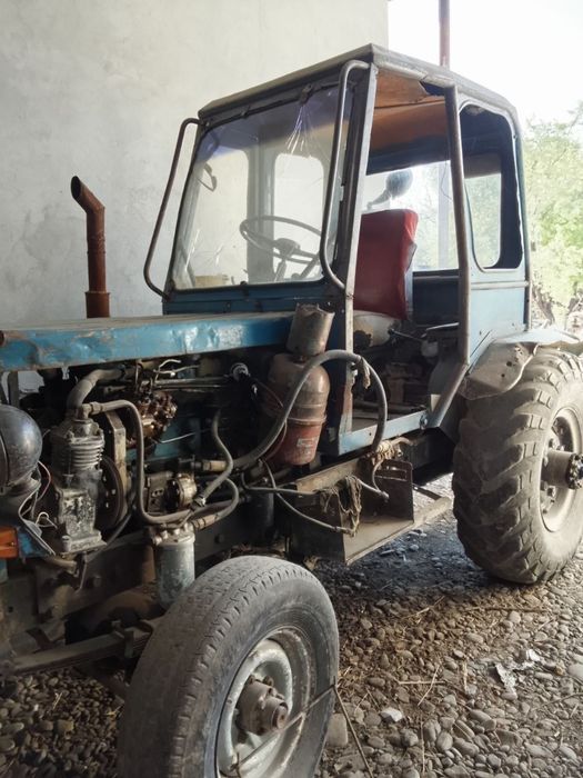 Mini traktor + osma uskunalar, ishga tayyor