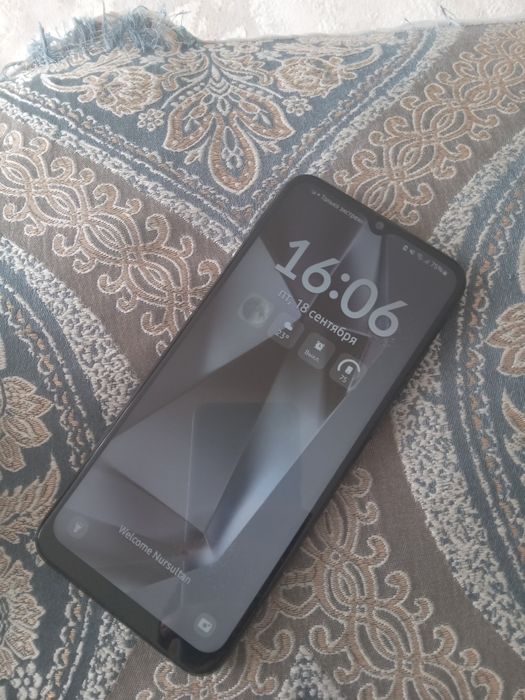 Samsung a04e 4/128gb