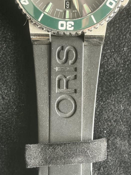 Oris Aquis Date Automatic 43mm – Full Set