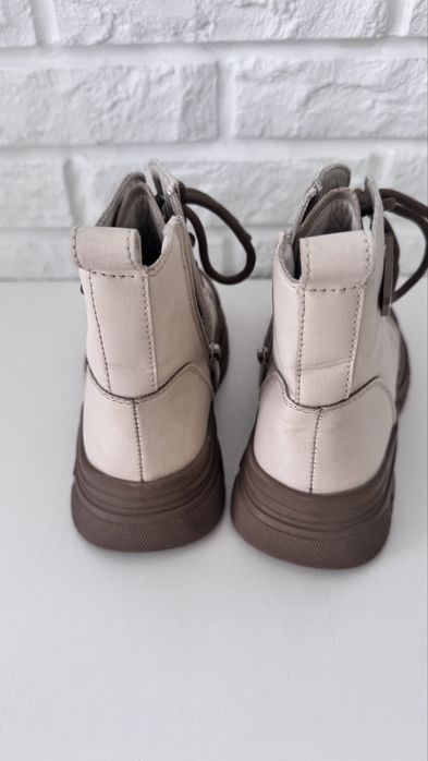 Демисезонные ботинки для девочки