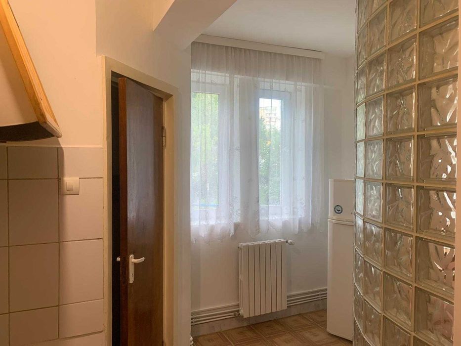 Persoana fizica vand apartament o camera, 48 mp, parter, Zorilor