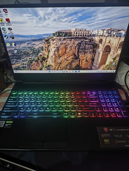 Продается игровой ноутбук MSI