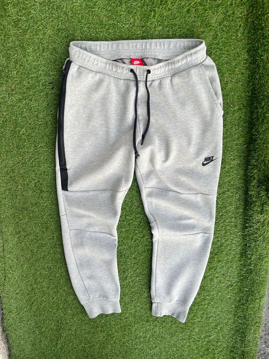Мъжко долнище : Nike Tech Fleece L