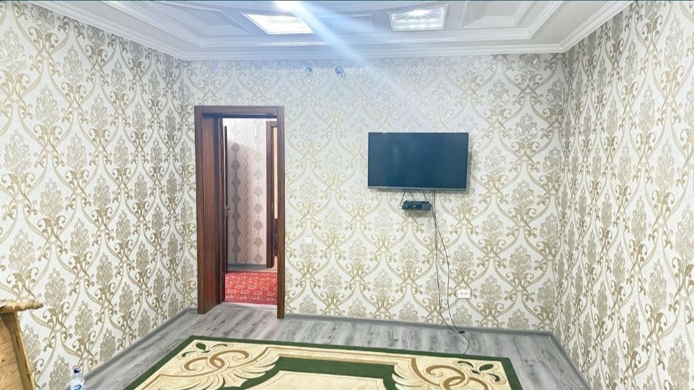 Продаётся  квартира по калининына