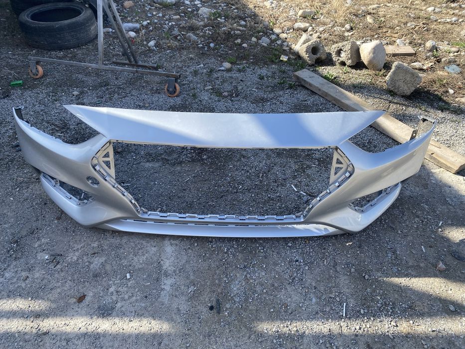 Передний бампер акцент идеал