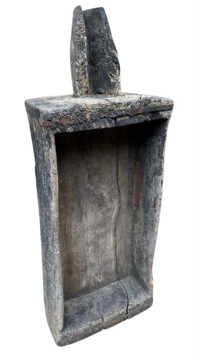 Covata imensa taraneasca lemn plop barduita manual