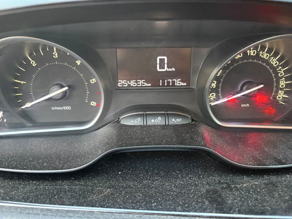 De vanzare Peugeot 2008