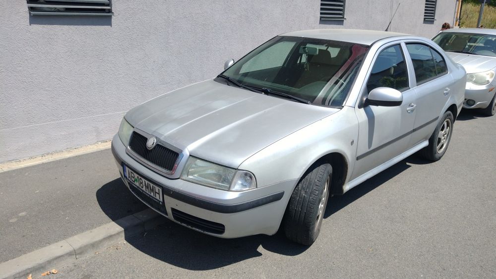 SKODA Octavia 2010 — imagine 3