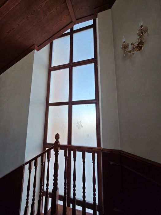 Лестничный марш, межкомнатные двери