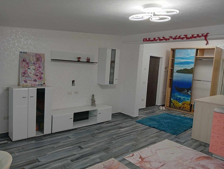 Închiriez apartament 2 camere, Suceava, Scheia