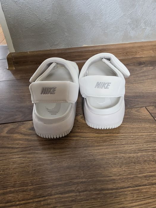 Сандали Nike Calm Sandal