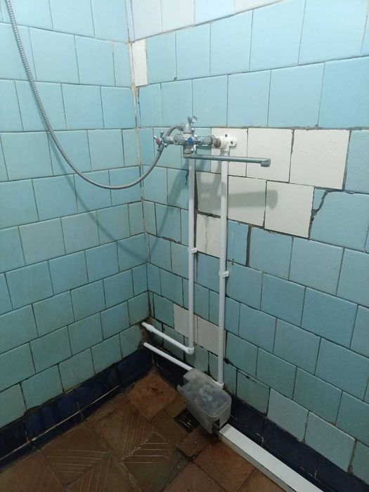 Продам комнаты на Серикбаева