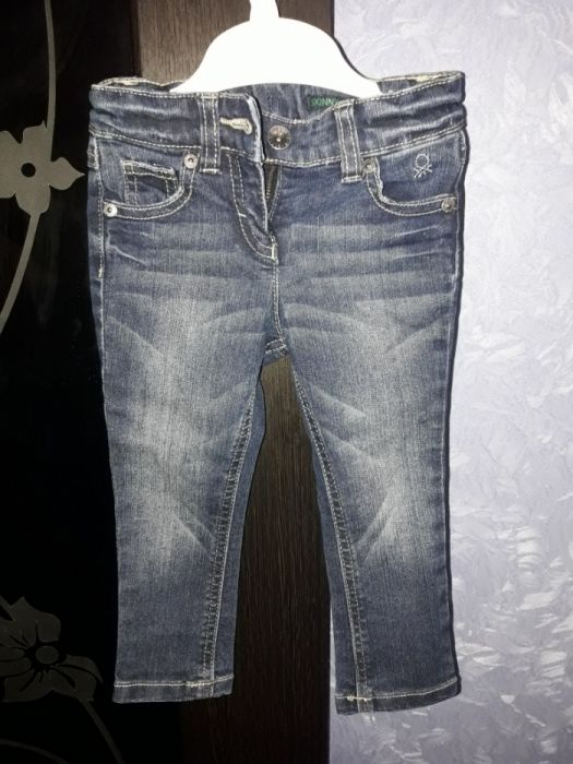 Джинсы фирменные