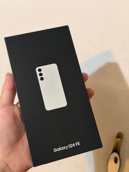 Продам Samsung S24 FE
