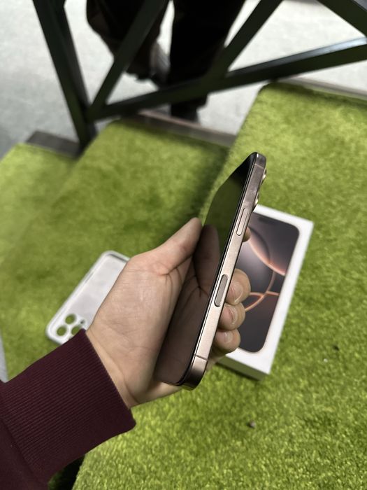 Iphone 16 pro срочно!