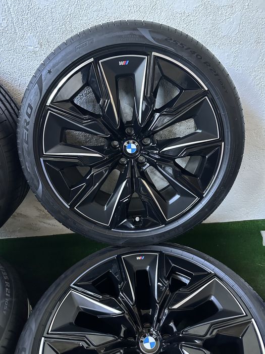 Jante Originale si Noi pentru BMW seria  7 G70 styl 909M R 21