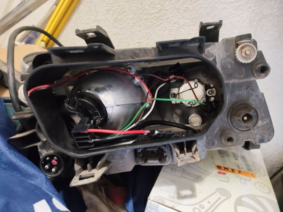 Продам фары Ауди А4 б5