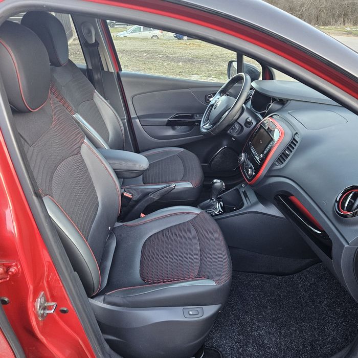 Renault Captur Ediție Helly  Hansen 1.2.