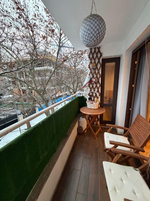 Дава се под наем Тристаен апартамент в София, Изток - 90 кв.м за 1196.97 € - Снимка #9