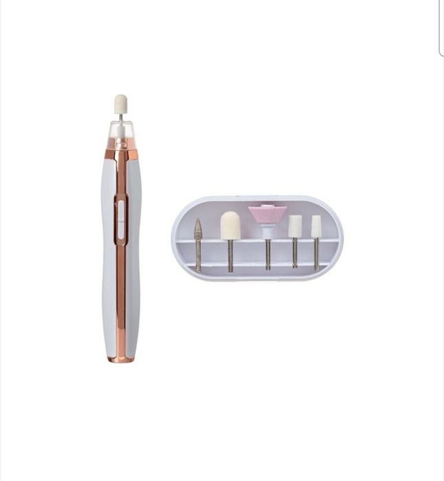 Комплект за маникюр и педикюр, 5 приставки и USB кабел
